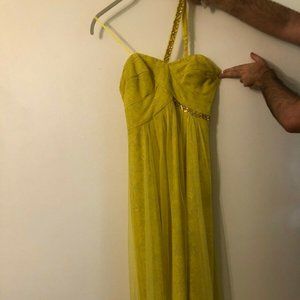 BCBG MAX AZRIA YELLOW TULLE ONE SHOULDER GOWN